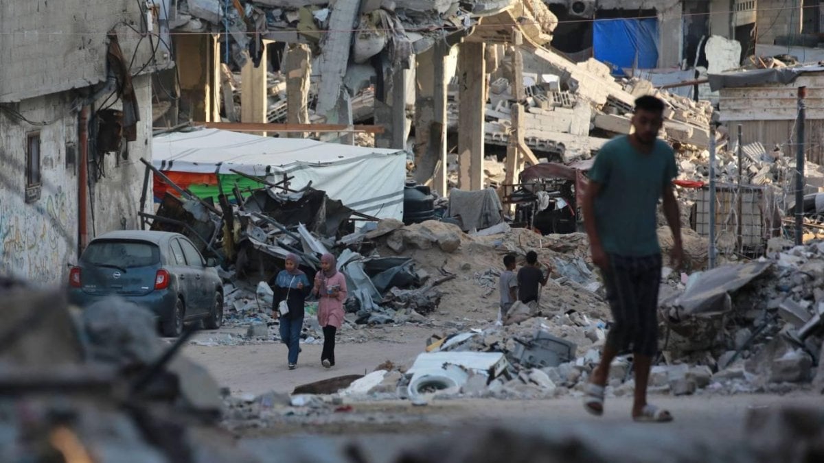 İsrail’in saldırıları bitmiyor! Gazze’de can kaybı 53 bin 272’ye çıktı